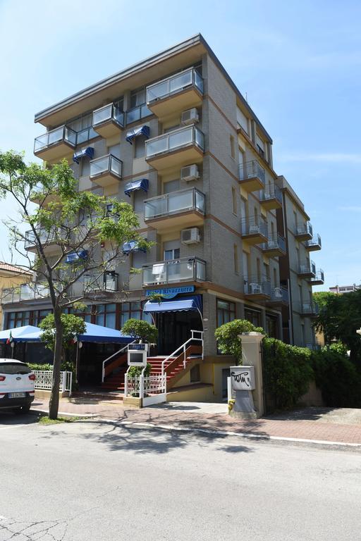 Rivazzurra Hotel Pesaro Bagian luar foto