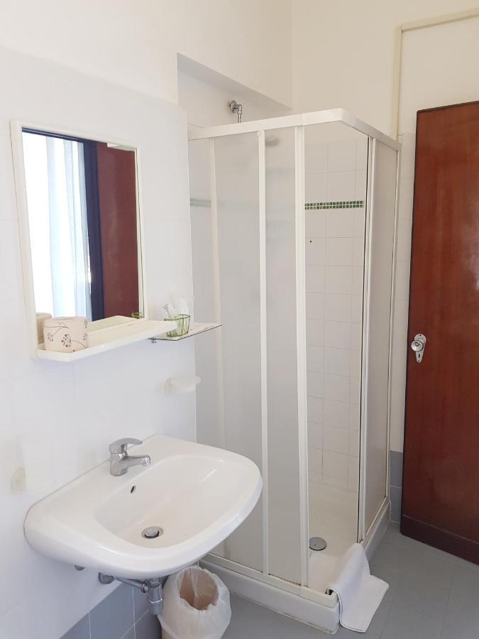 Rivazzurra Hotel Pesaro Bagian luar foto